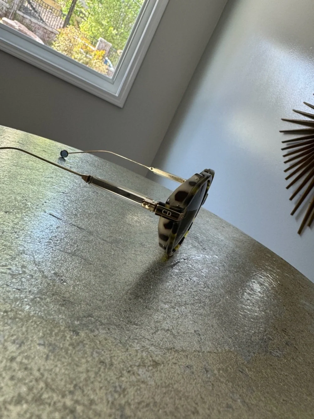 Christian Dior - Round Umbrage Tortoiseshell Sunglasses with Black Lenses - Picture 6 of 12